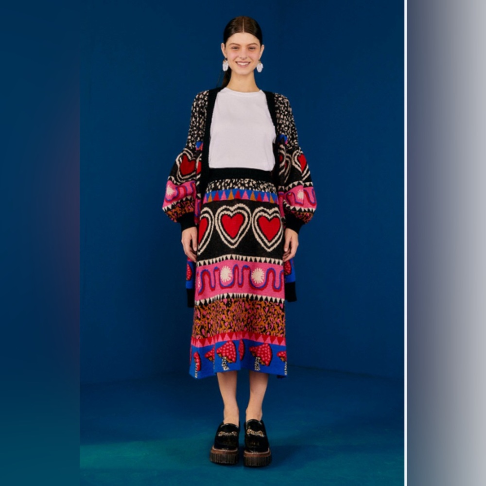 FARM RIO GRAPHIC ELEMENTS AINIKA SWEATER SKIRT IN GRAPHIC ELEMENTS